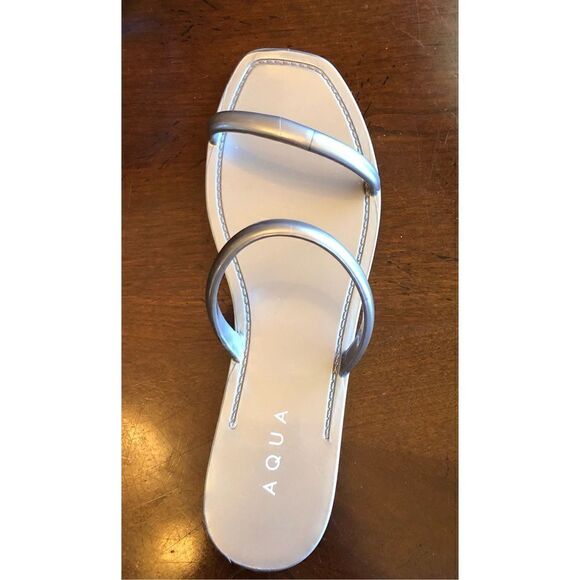 AQUA - L Sz 6 Flat Jelly Sandals. PVC Upper & Sole - Pewter Metallic NEW IN BOX! - Picture 5 of 12